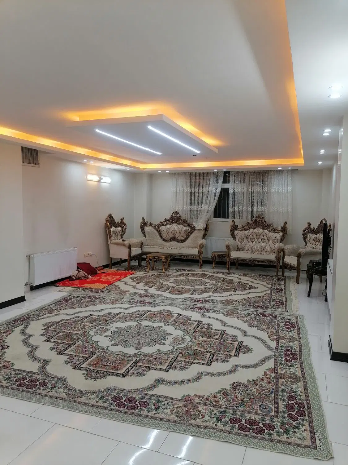 فروش  آپارتمان دوخواب 124 متری C8 شیک (n3904)