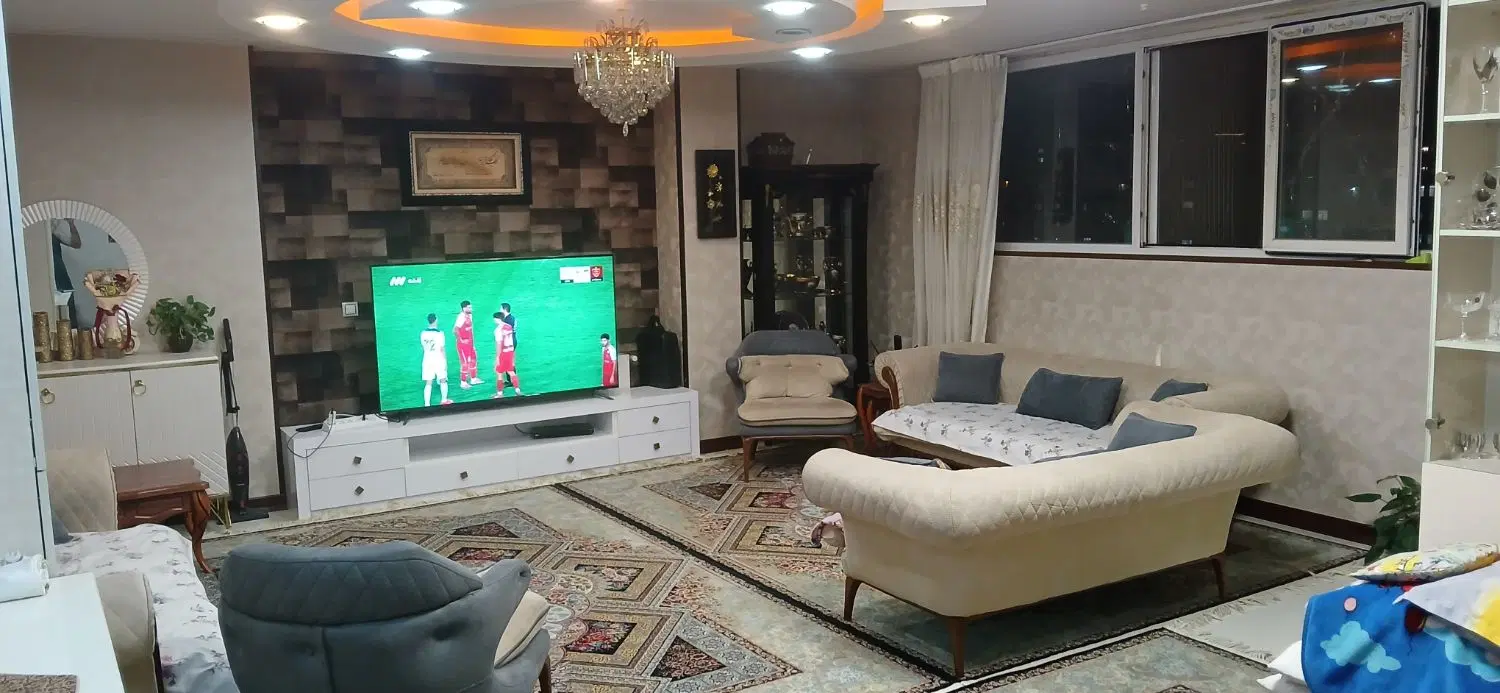 فروش آپارتمان ۱۰۸ متر دو خواب B8 فول امکانات (n3655)