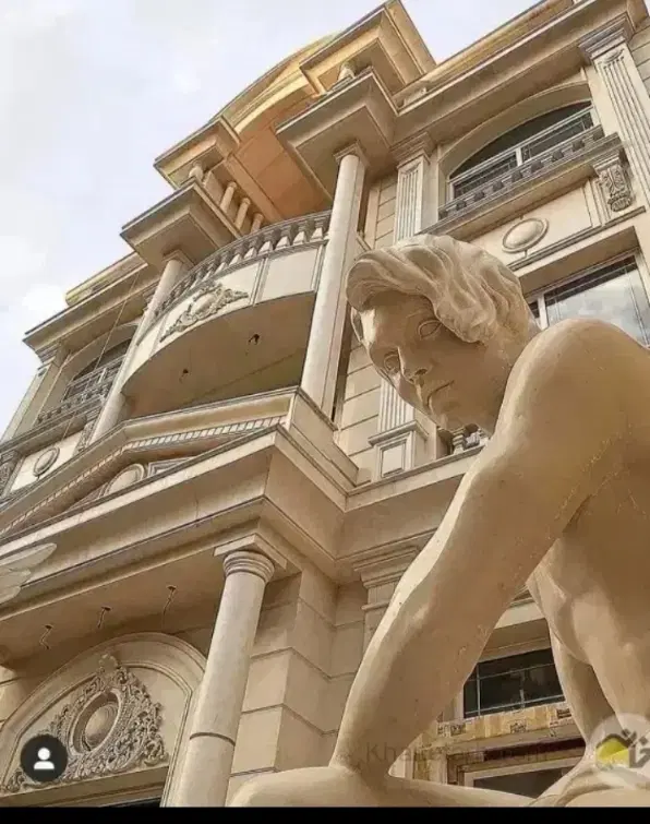 ویلایی۳ نبش فاز ۲.متراژ ۳۲۵