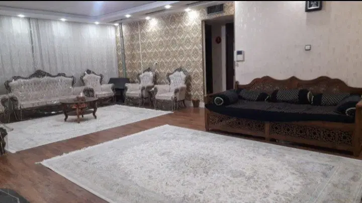 فروش آپارتمان سندتکبرگ 137متری B7 شیک و بروز (n3652)